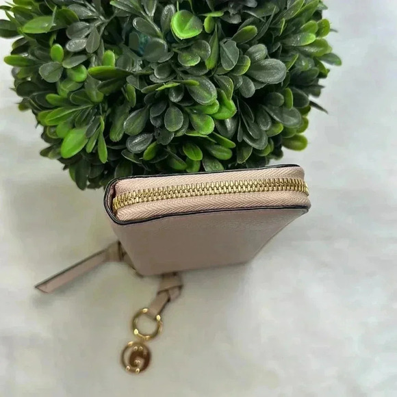 Chloe alphabet long leather wallet - Picture 9 of 12